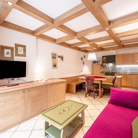 Appartamenti Cesa Maria Mountain Hospitality Canazei Buitenkant foto