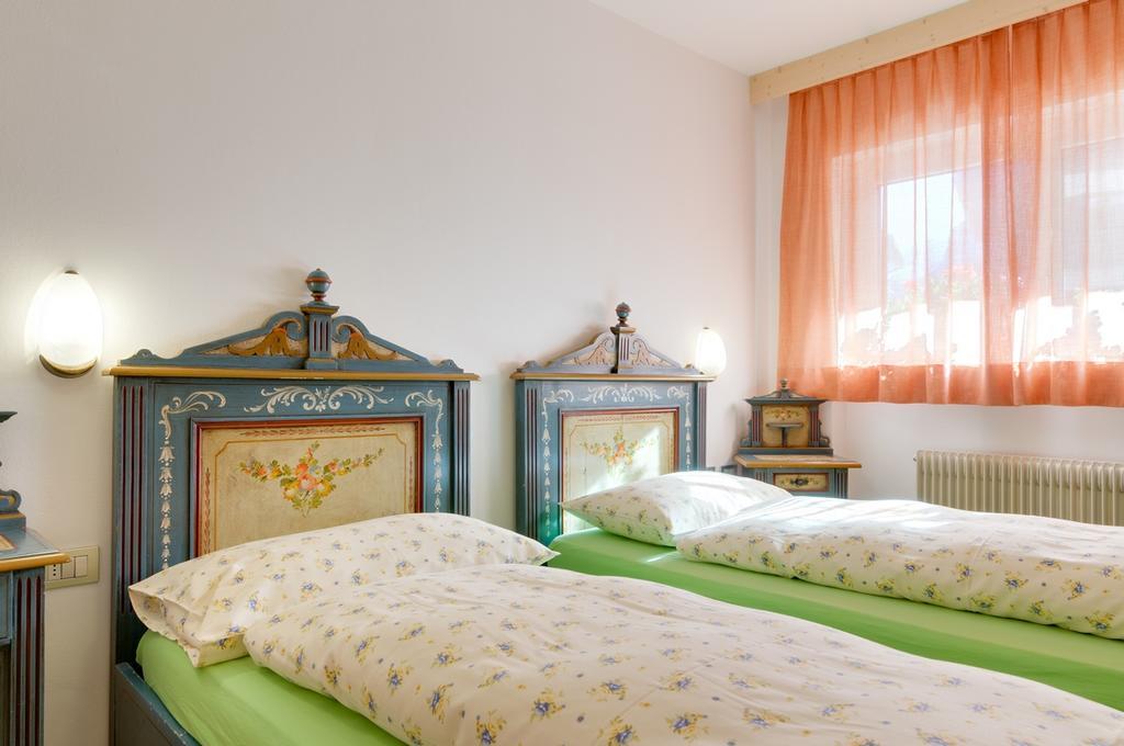 Appartamenti Cesa Maria Mountain Hospitality Canazei Buitenkant foto