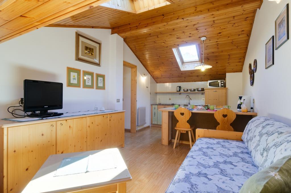 Appartamenti Cesa Maria Mountain Hospitality Canazei Buitenkant foto
